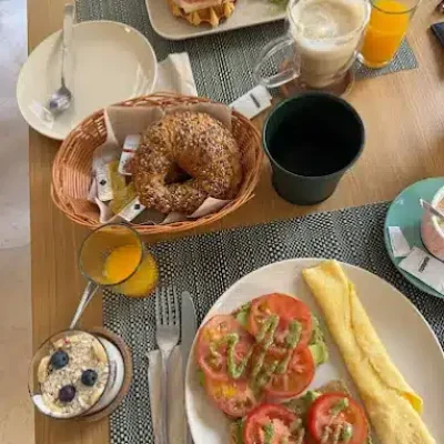 01 CACTUS BRUNCH