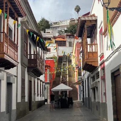 01 LA ALACENA