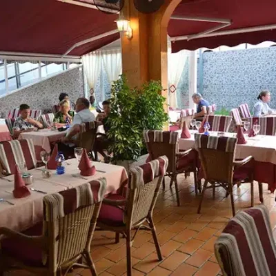 01 RESTAURANTE CASA PEPE