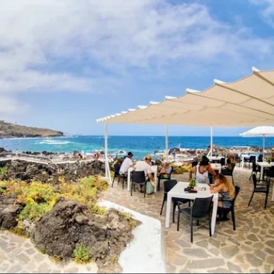 01 RESTAURANTE EL CALETON
