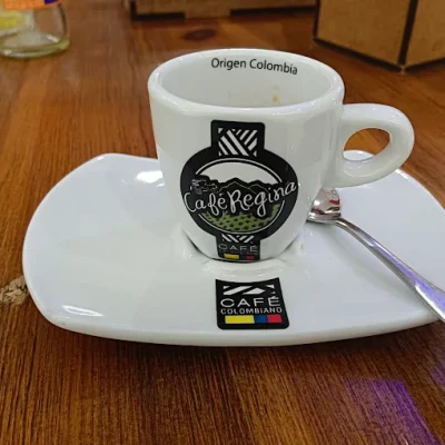 02 CAFE REGINA NIVARIA
