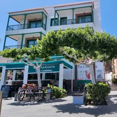 02 LOS CASTAÑOS