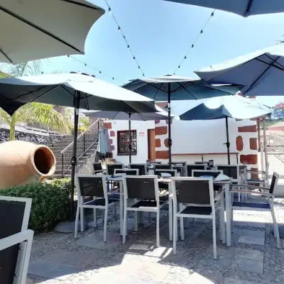 02 RESTAURANTE LOS LAVADEROS
