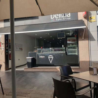 03 HELADERIA DELIZIA