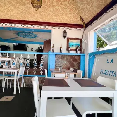 04 LA PLAYITA