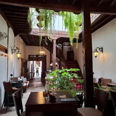 04 TIZON RESTAURANTE VINOTECA