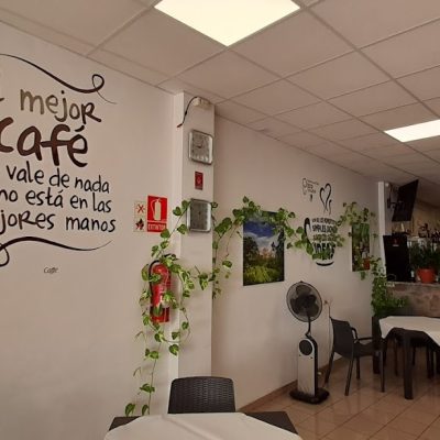 3 CAFETERIA LAS PALMERAS